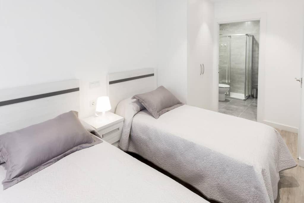 Apartamento 1º B - Apartamentos La Catedral لوغرونيو المظهر الخارجي الصورة
