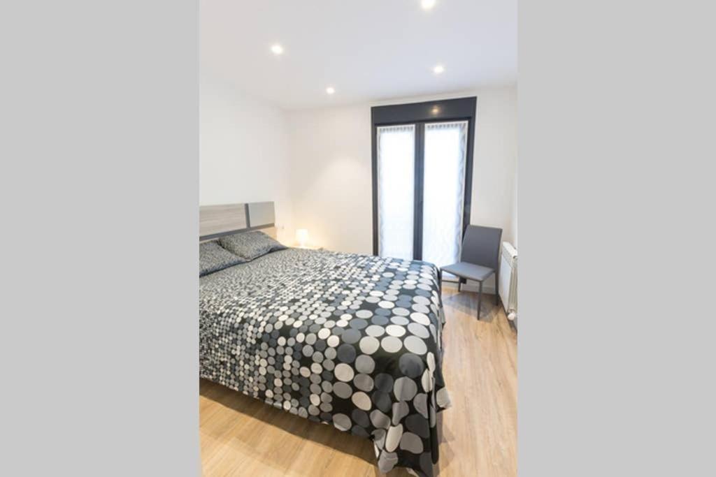 Apartamento 1º B - Apartamentos La Catedral لوغرونيو المظهر الخارجي الصورة